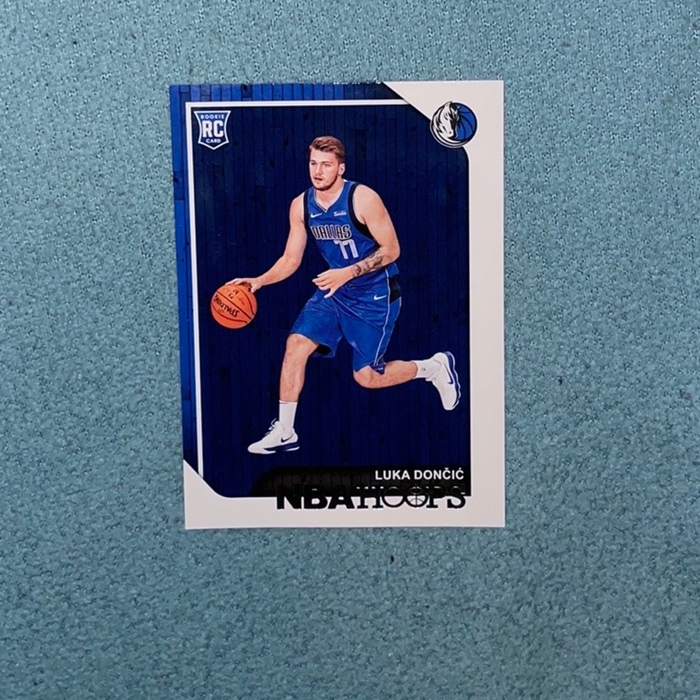 Luke Doncic RARE Dallas Mavericks Rookie Card!